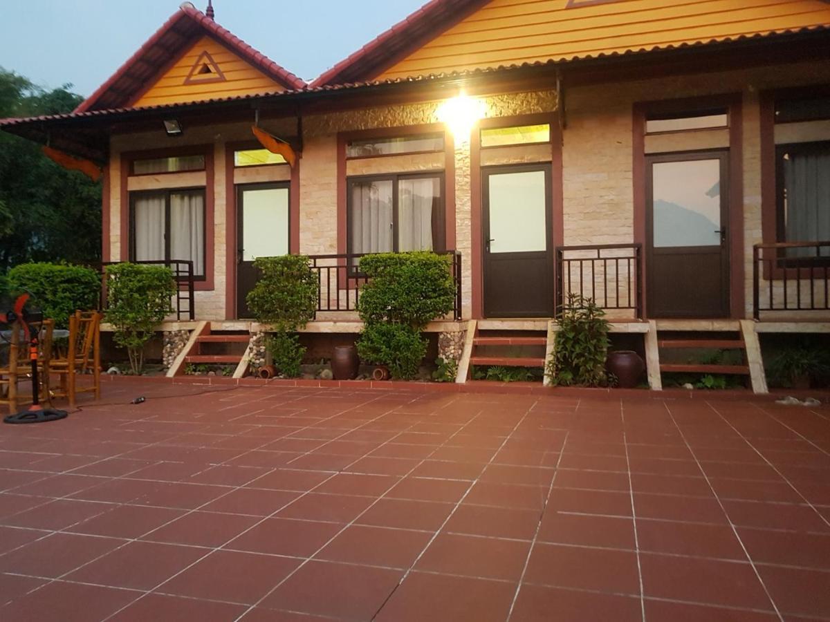 Mai Chau Xanh Bungalow Hotel Exterior photo